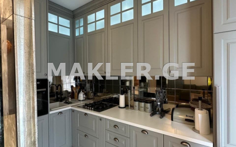  Сдаётся 3 комнатная  Квартира в Ваке  на ул. Н. Рамишвили 