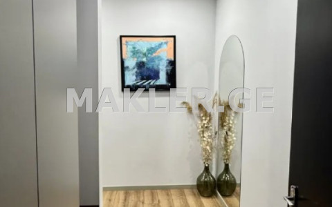  Продается 3 комнатная  Квартира на Озере Лиси  Улица Авто Варази 