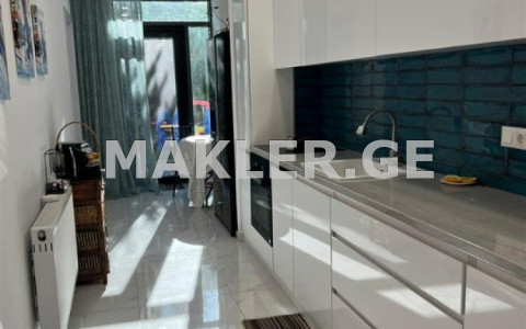  Kiralık 4   Daire in Vake dist.  in N. Djvania st. 