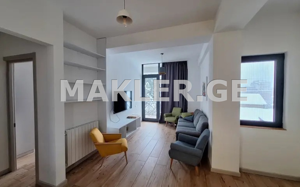  Сдаётся 3 комнатная  Квартира в Ваке  на ул. Кобулети 