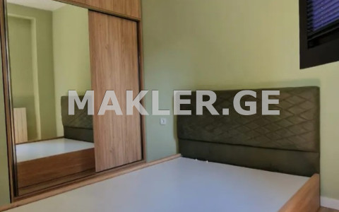  Продается 3 комнатная  Квартира в Сабуртало  на пр. Геловани 