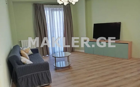  Продается 3 комнатная  Квартира в Сабуртало  на пр. Геловани 