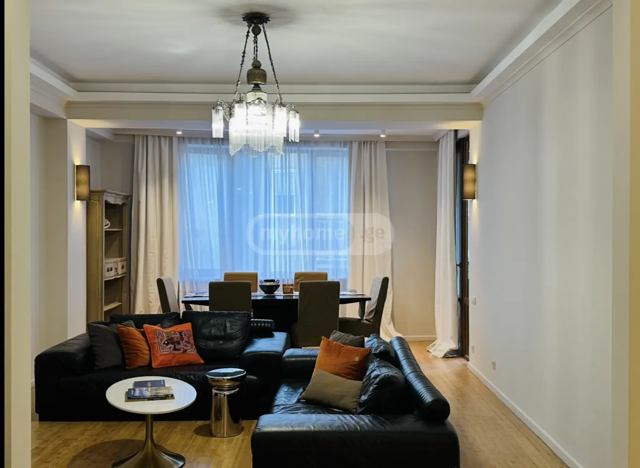  Сдаётся 3 комнатная  Квартира в Ваке  на ул. Т.Табидзе 