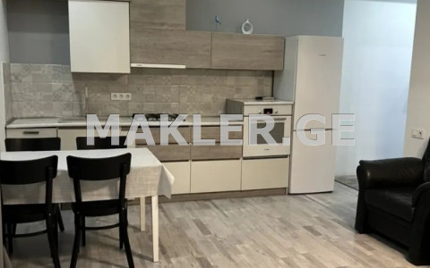  იყიდება 3 ოთახიანი  ბინა ნუცუბიძის პლატოზე