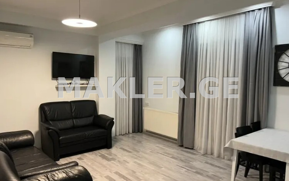  იყიდება 3 ოთახიანი  ბინა ნუცუბიძის პლატოზე