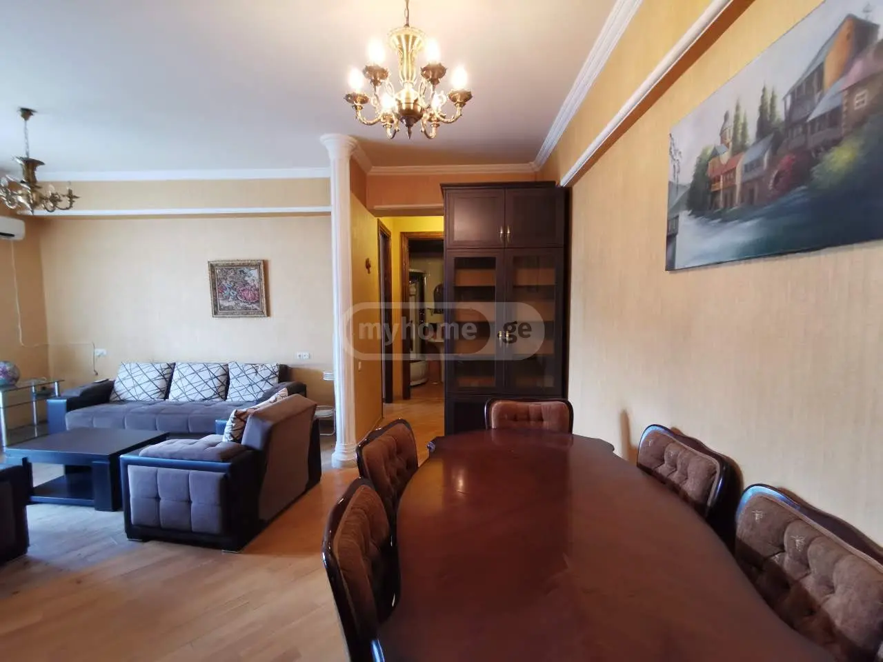  იყიდება 3 ოთახიანი  ბინა საბურთალოზე  სულხან ცინცაძის ქუჩაზე 