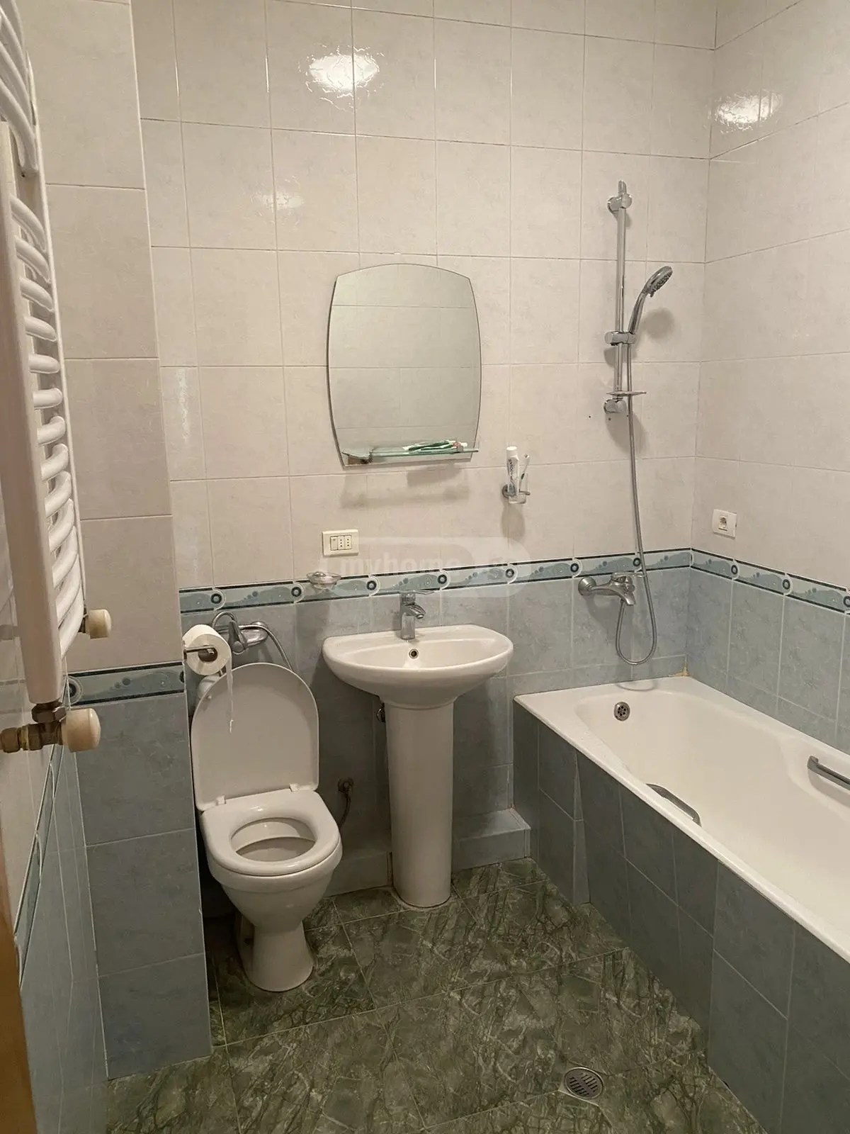  Сдаётся 3 комнатная  Квартира в Ваке  на пр. И. Чавчавадзе 