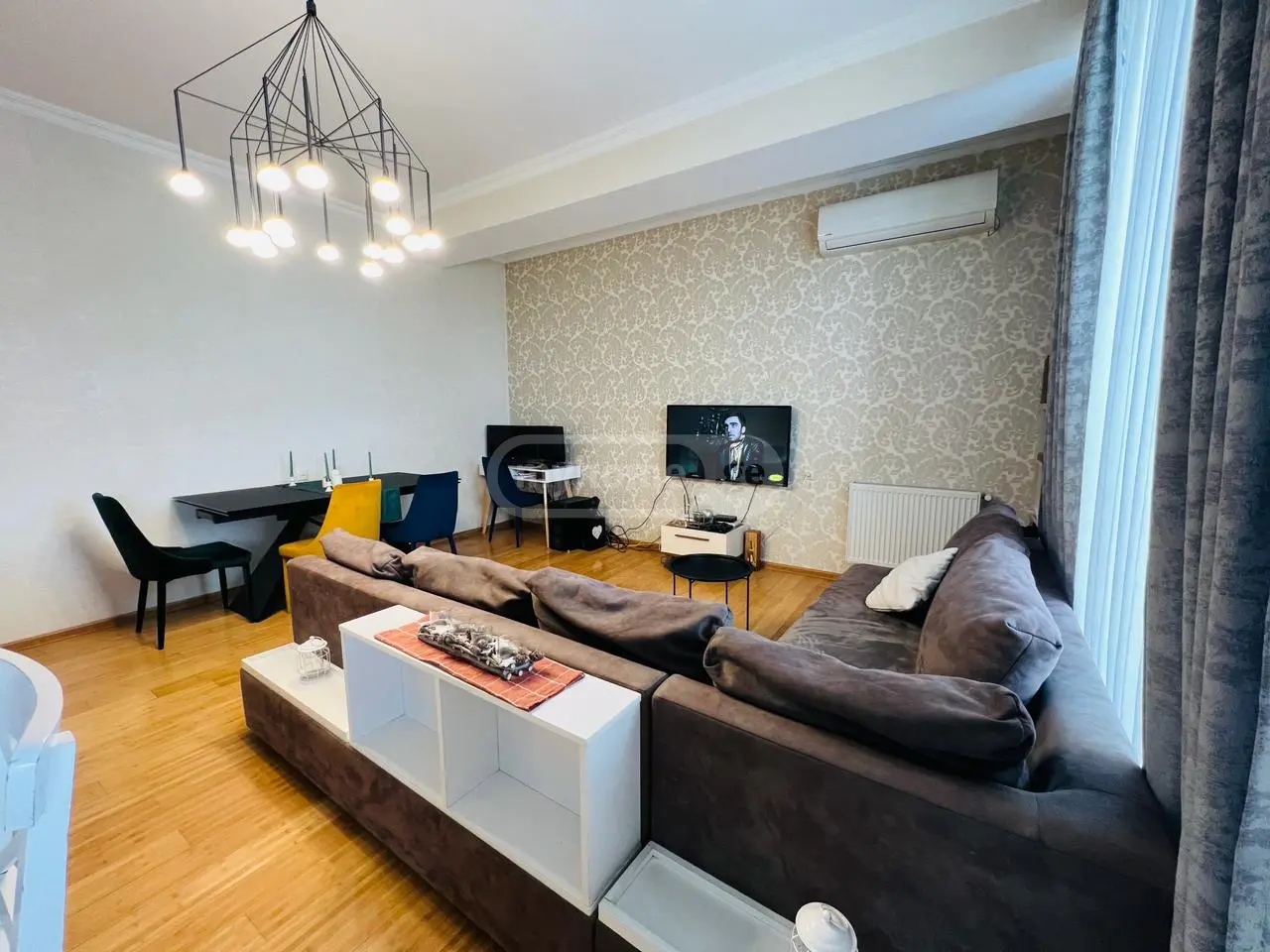  Сдаётся 3 комнатная  Квартира в Ваке  на ул. Н. Джвания 