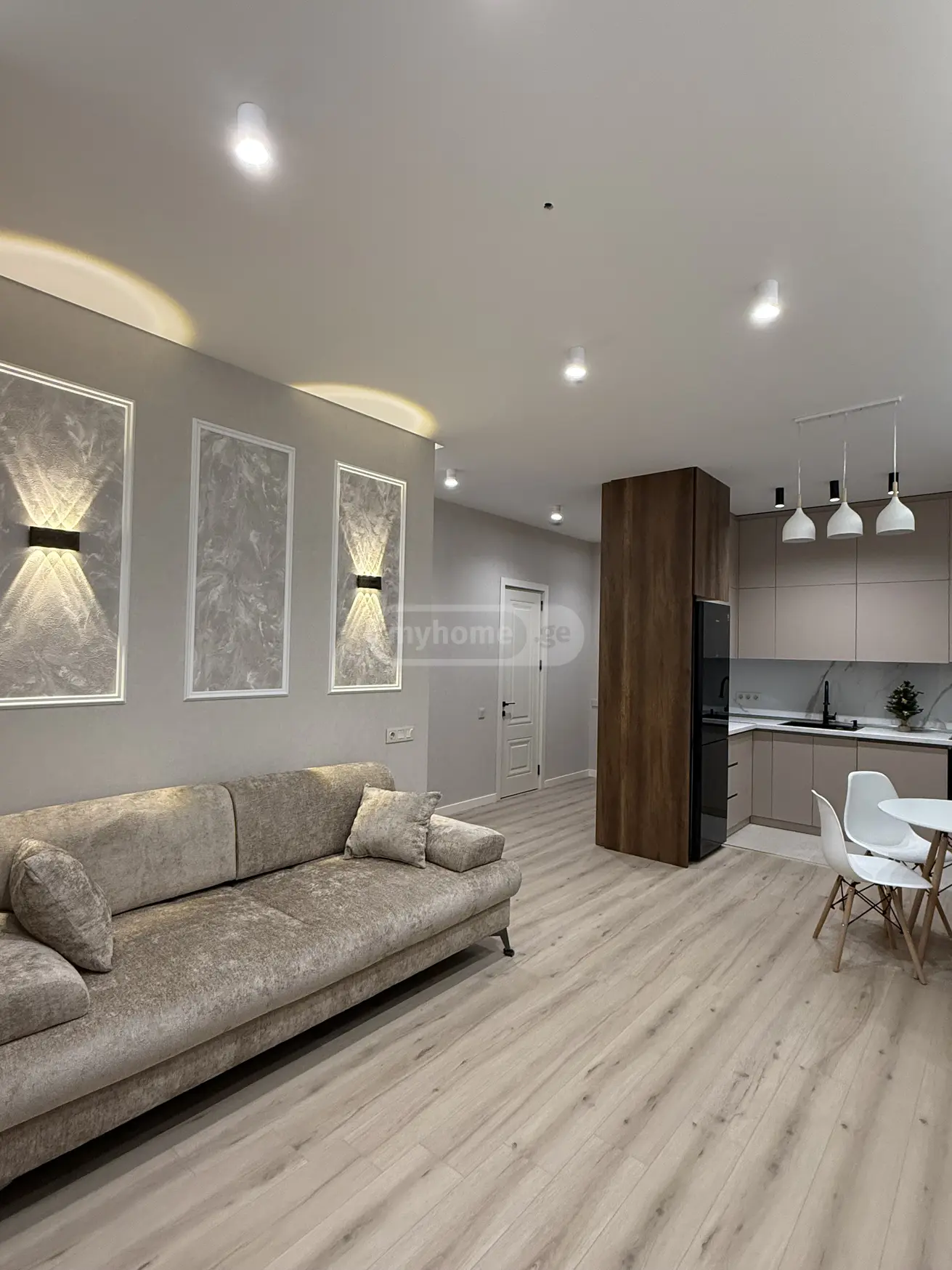  For Rent 3 room  Apartment near the Lisi lake