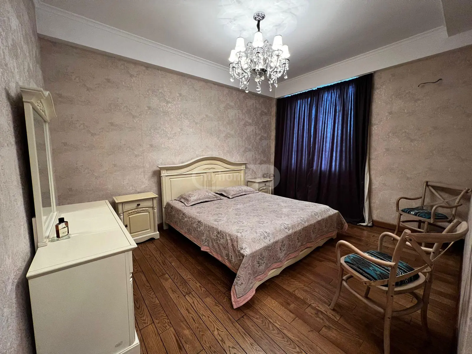  Сдаётся 2 комнатная  Квартира в Ваке  на пр. И. Чавчавадзе 