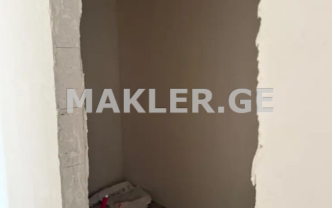  Продается 4 комнатная  Квартира в Сабуртало  на ул. Нуцубидзе 