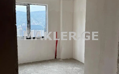  Продается 4 комнатная  Квартира в Сабуртало  на ул. Нуцубидзе 