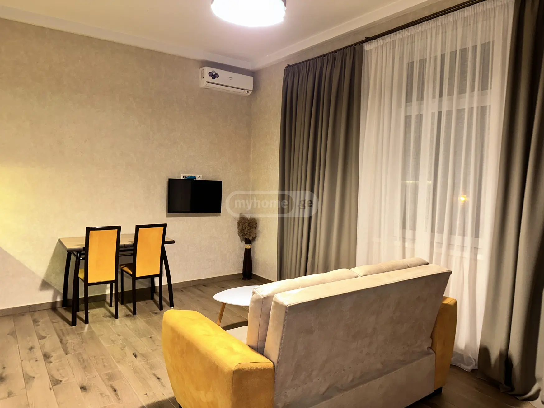  Сдаётся 2 комнатная  Квартира в Ваке  на ул. Т.Табидзе 