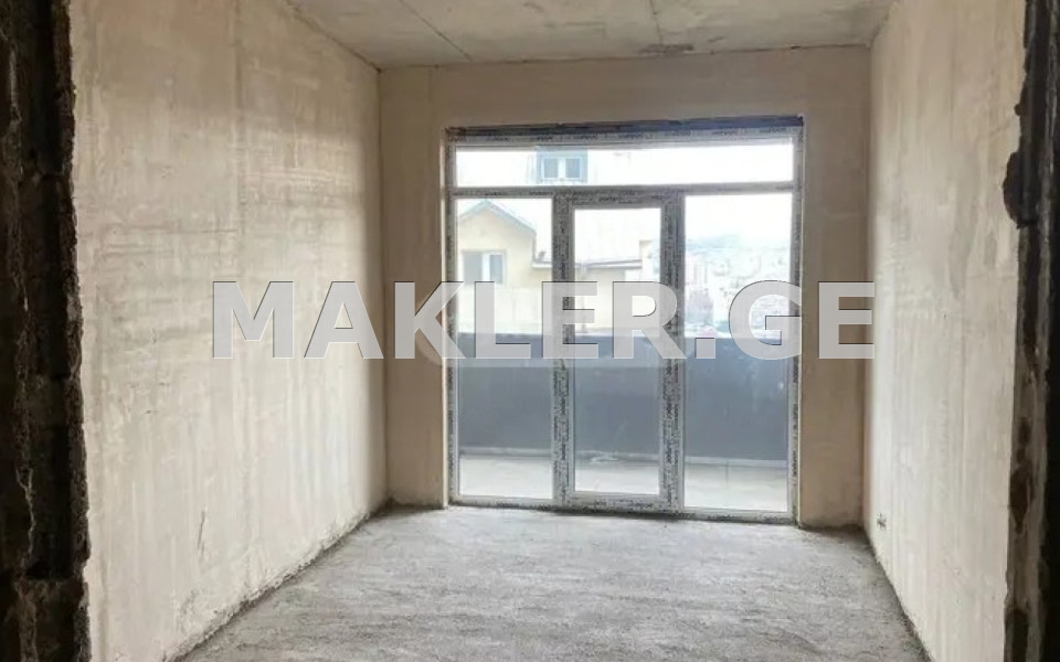  Продается 4 комнатная  Квартира в Сабуртало  на ул. Шартава 