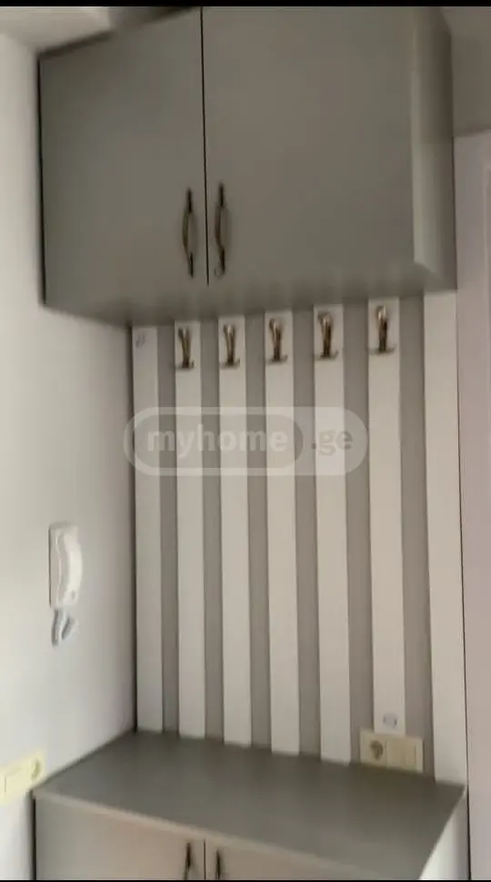  ქირავდება 2 ოთახიანი  ბინა ლისის ტბაზე  ავთო ვარაზის ქუჩა 