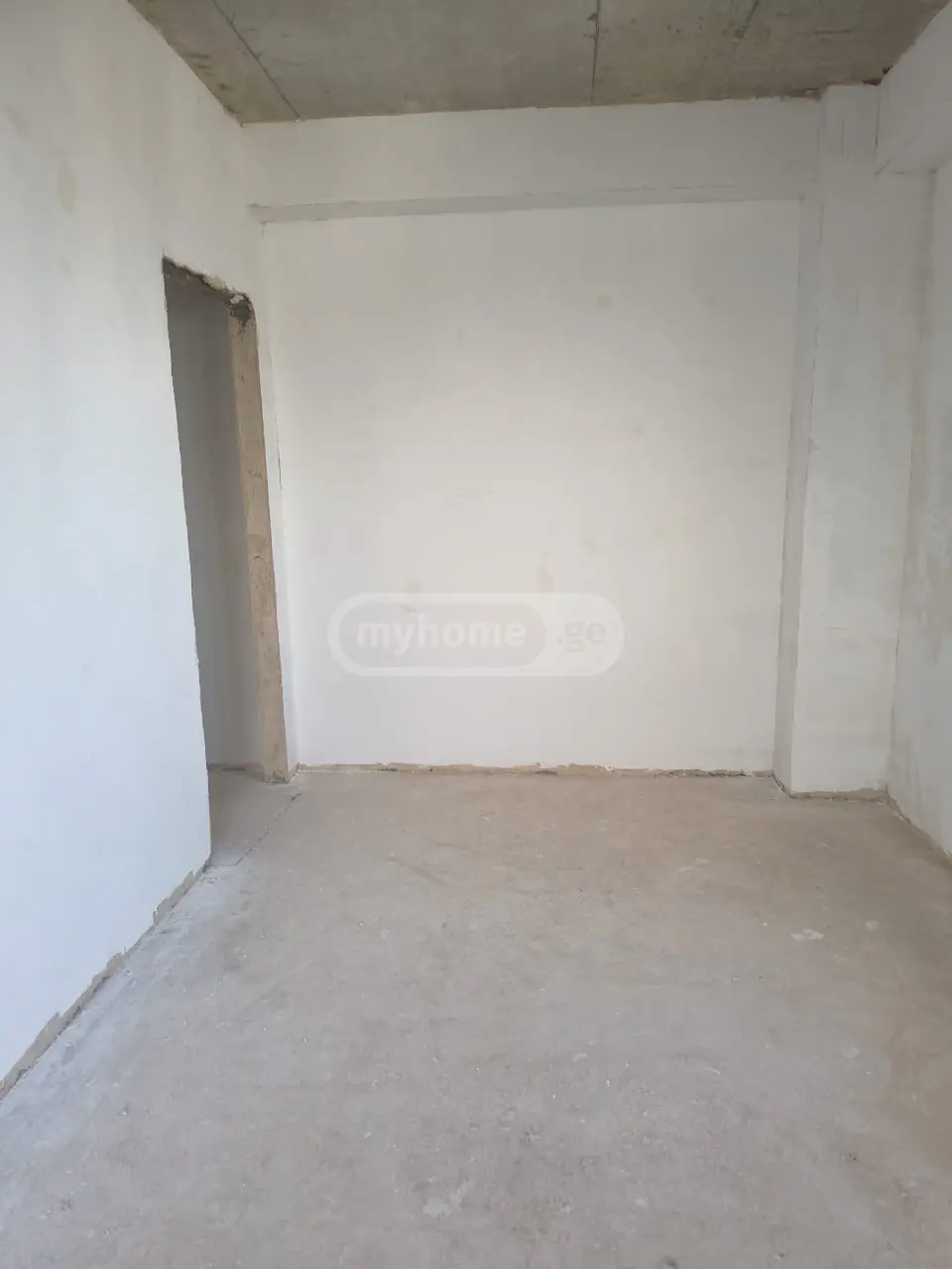  Продается 3 комнатная  Квартира в Сабуртало  на ул. Шартава 