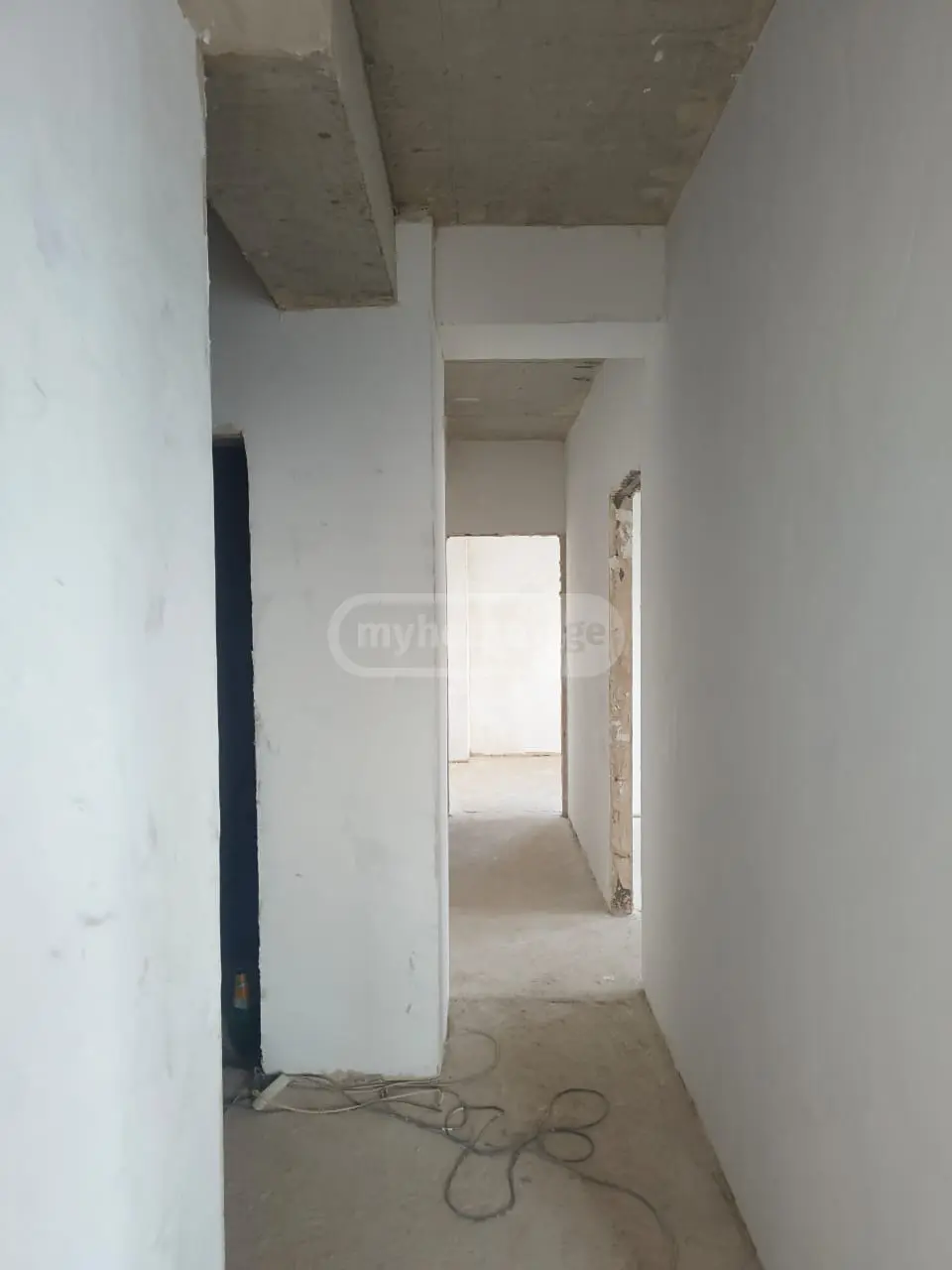  Продается 3 комнатная  Квартира в Сабуртало  на ул. Шартава 