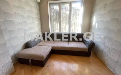  იყიდება 3 ოთახიანი  ბინა ორთაჭალაში  გორგასლის ქუჩაზე 