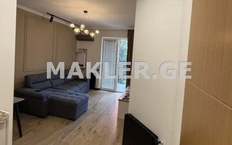  Продается 2 комнатная  Квартира в Сабуртало  на ул. Ана Политковская 