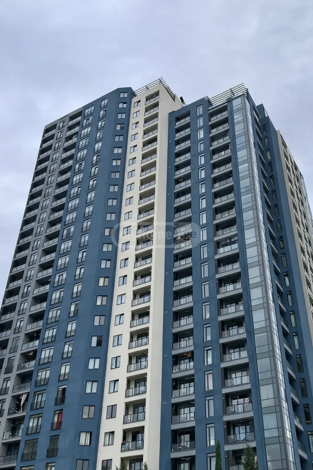  For Rent 3 room  Apartment in Saburtalo dist.  in Ana Politkovskaya st. 