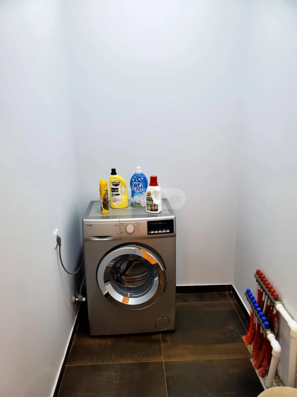  For Rent 3 room  Apartment in Saburtalo dist.  on Kostava st. 