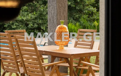  Satılık 316 m²  Villa in Saguramo