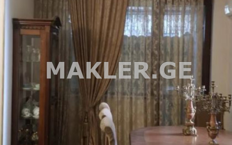  For Sale 4 room  Apartment in Ortachala  in Vezirovi st. 