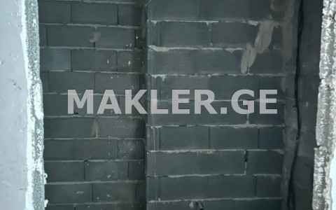  იყიდება 2 ოთახიანი  ბინა ნუცუბიძის პლატოზე