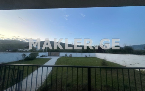  იყიდება 900 m² ფართობის აგარაკი მისაქციელში