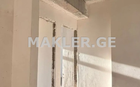  იყიდება 3 ოთახიანი  ბინა საბურთალოზე  შარტავას ქუჩაზე 