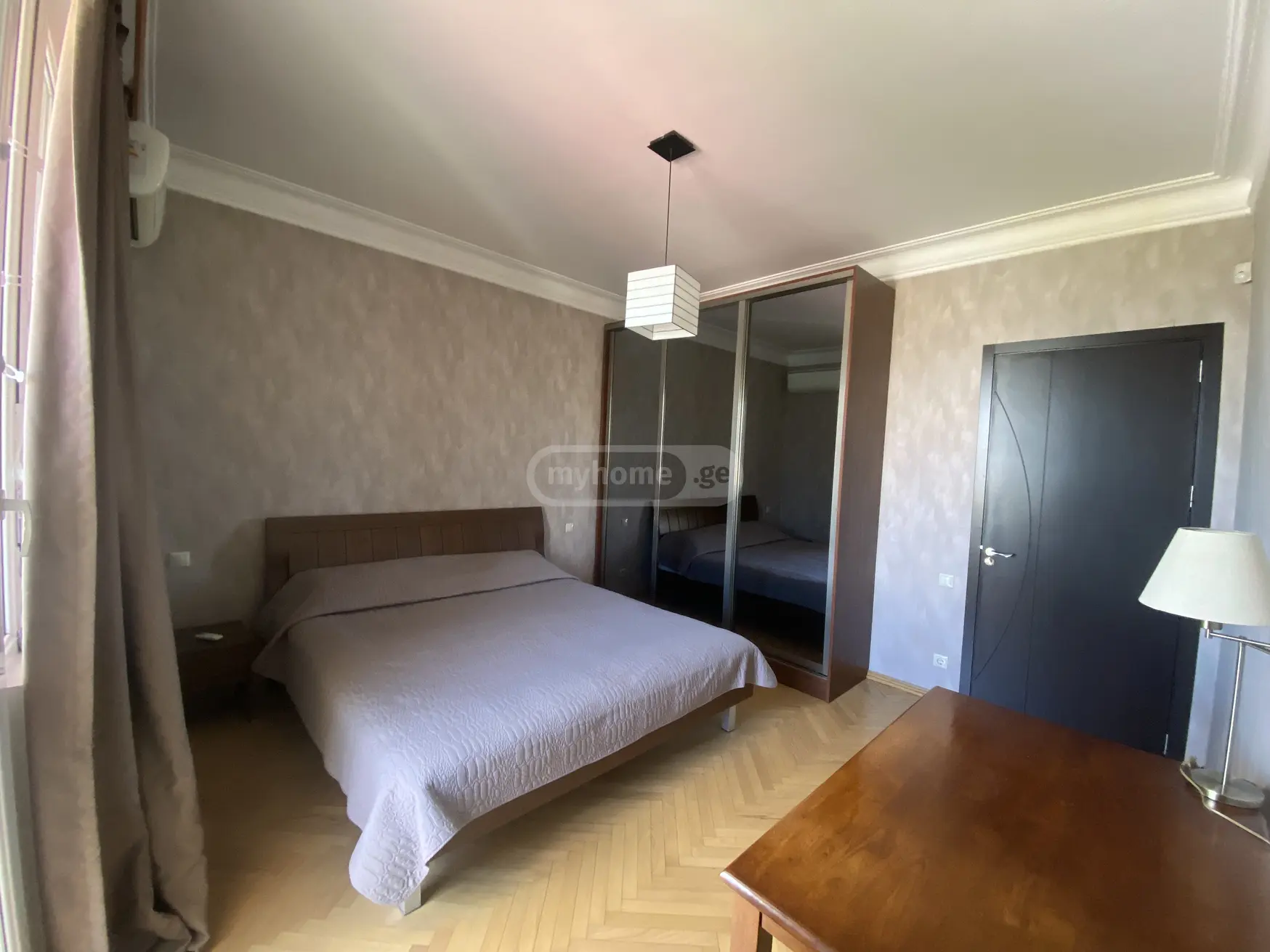  For Rent 3 room  Apartment in Mtatsminda dist. (Old Tbilisi)  in Shevchenko st. 