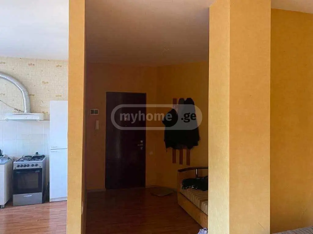  Сдаётся 3 комнатная  Квартира на Вера  на ул. Рчеулишвили 