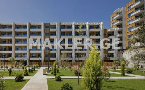  იყიდება 3 ოთახიანი  ბინა ლისის ტბაზე