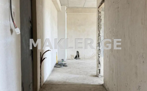  იყიდება 3 ოთახიანი  ბინა ლისის ტბაზე