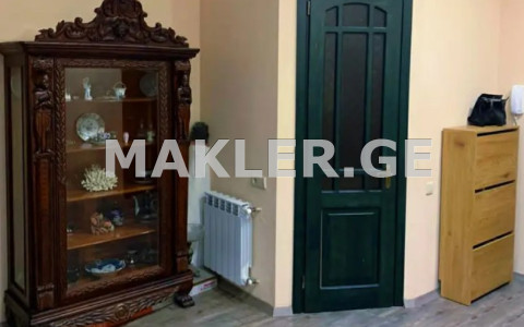  Продается 2 комнатная  Квартира в Сабуртало  на ул. Бурдзгла 