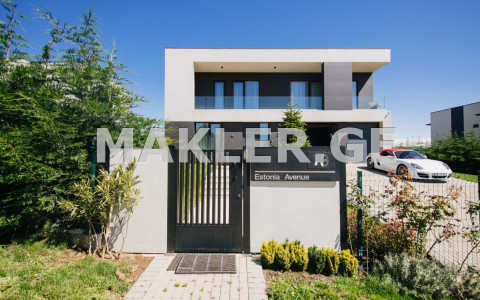  იყიდება 1500 m² ფართობის საკუთარი სახლი კრწანისში  კრწანისის ქუჩაზე 