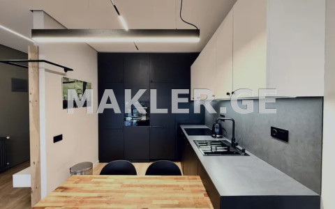  Сдаётся 2 комнатная  Квартира в Ваке  на ул. Мцкета 