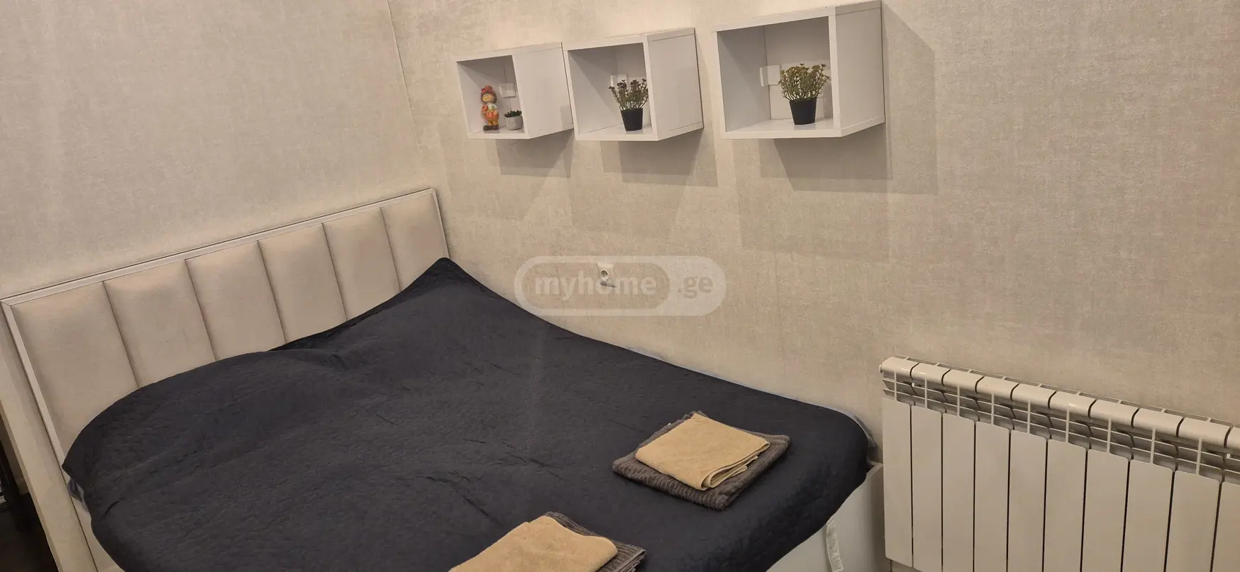  Сдаётся 2 комнатная  Квартира на Мтацминда  (Старый Тбилиси)  на ул. Пурцеладзе 