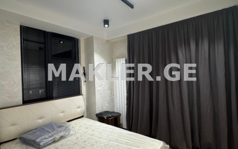  Сдаётся 3 комнатная  Квартира в Сабуртало  на ул. Ана Политковская 