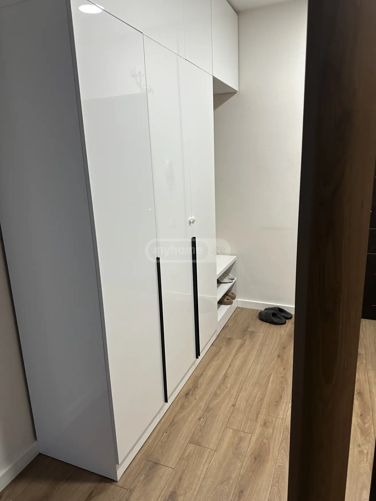  Сдаётся 3 комнатная  Квартира в Сабуртало  на ул. Миндели 