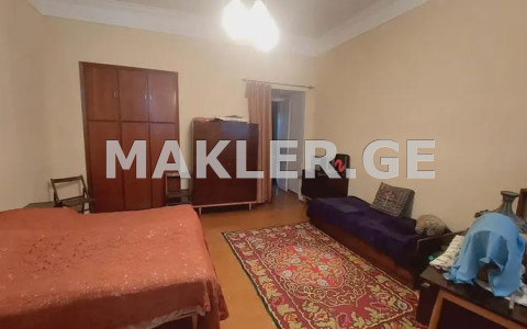  Satılık 3   Daire in Mtatsminda dist. (Old Tbilisi)  in Br. Zubalashvili st. 