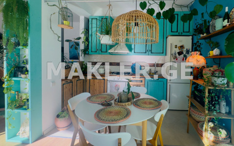  For Sale 3 room  Apartment in Mtatsminda dist. (Old Tbilisi)  in Bolo Agmarti st. 