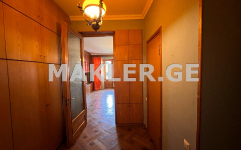  Сдаётся 2 комнатная  Квартира в Ваке  на ул. Хабеишвили 