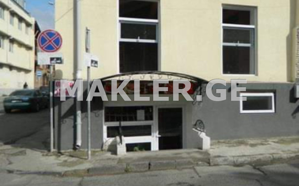  Продается 140 m² площадь Коммерческая площадь в Чугурети  на ул. Ниношвили 