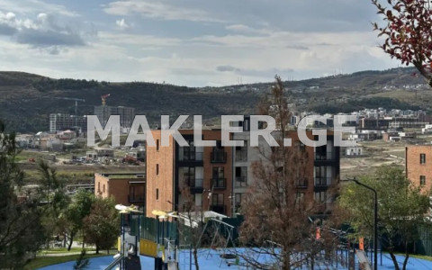  ქირავდება 2 ოთახიანი  ბინა ლისის ტბაზე  ლეო კვაჭაძის ქუჩაზე 