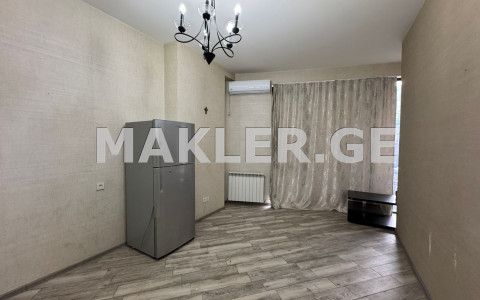  For Sale 3 room  Apartment in Vake dist.  in Kipshidze st. 