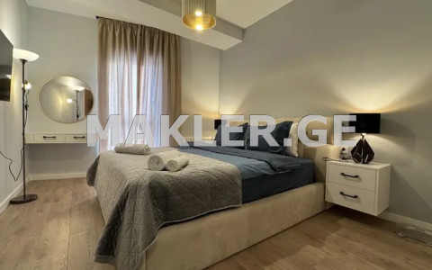  ქირავდება 3 ოთახიანი  ბინა საბურთალოზე  გელოვანის გამზირზე 