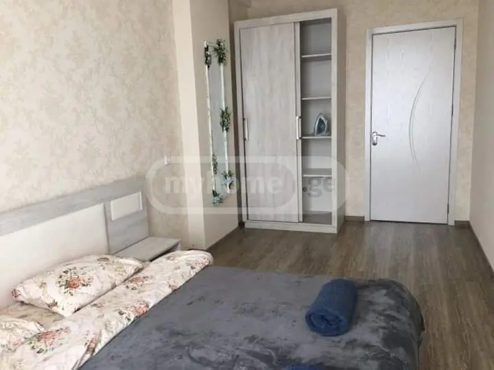  ქირავდება 2 ოთახიანი  ბინა საბურთალოზე  ვაჟა-ფშაველას გამზირზე 