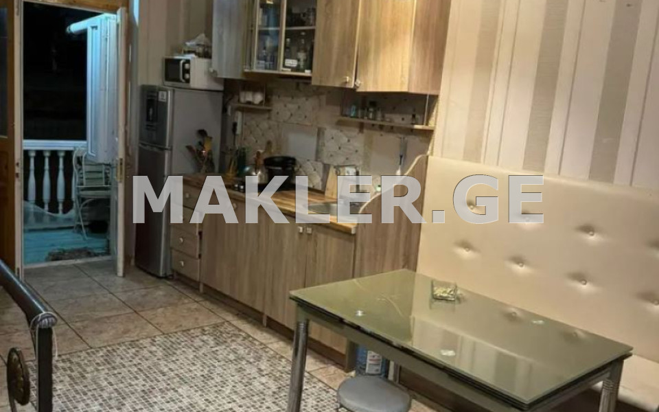  Satılık 3   Daire in Abanotubani dit. (Old Tbilisi)  in Botanic st. 