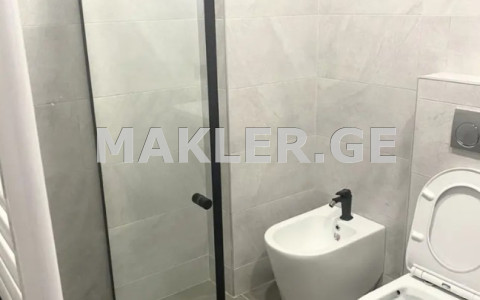  For Sale 2 room  Apartment in Saburtalo dist.  in Tamarashvili st. 